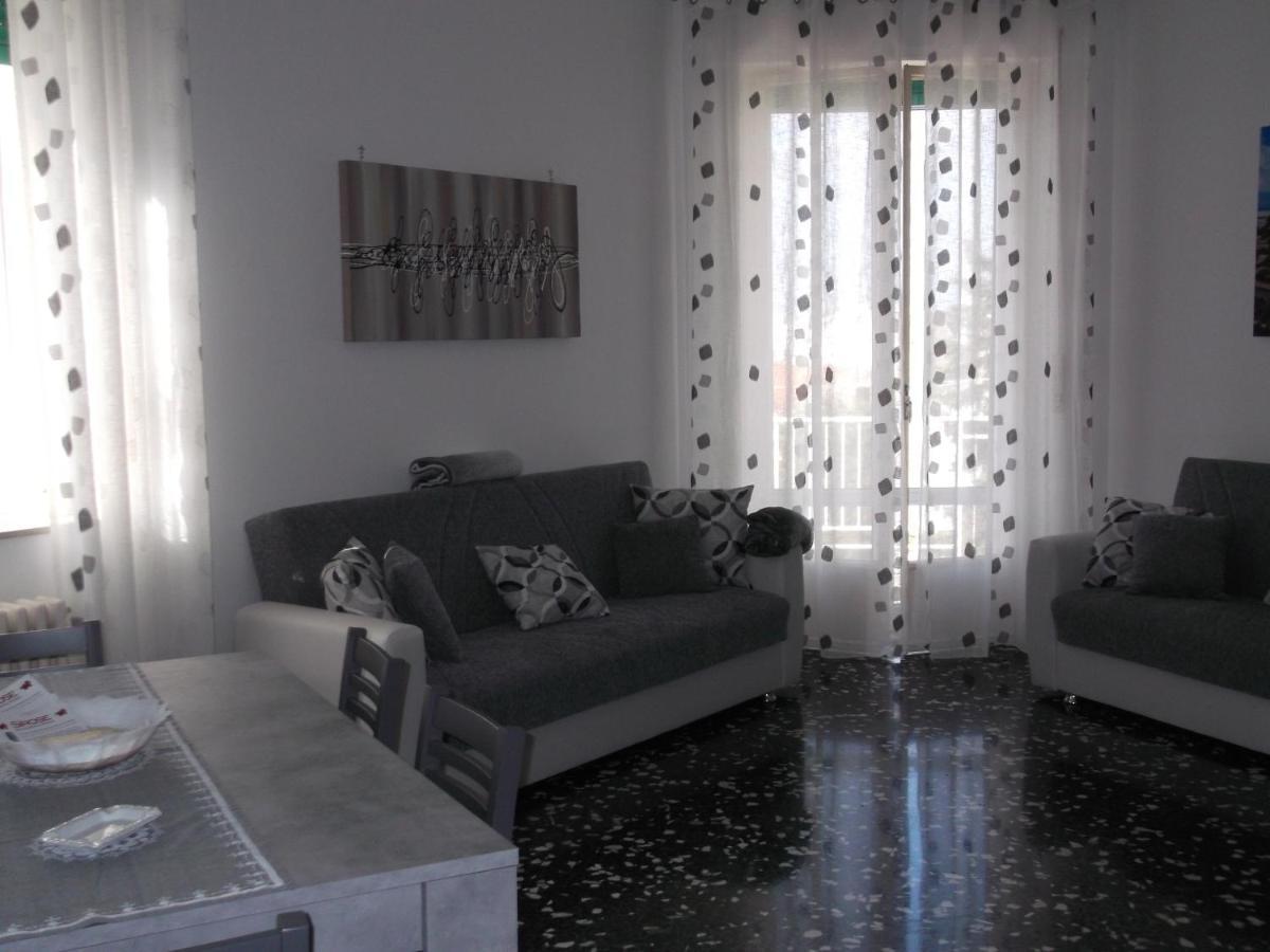 Appartamento Da Livia Locorotondo Esterno foto